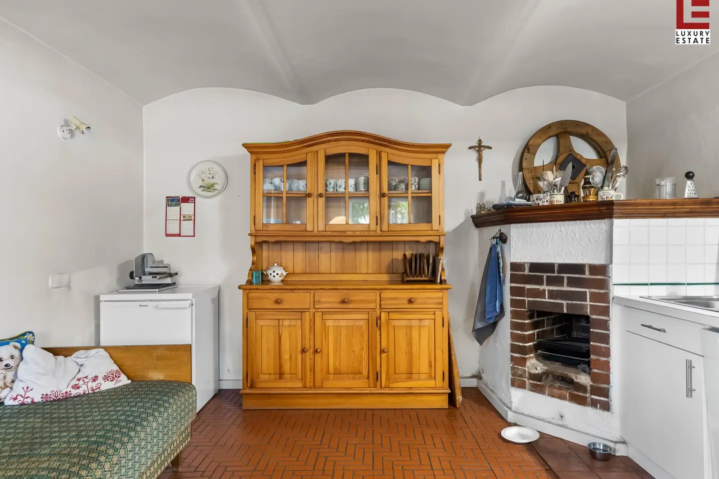 Südkärnten: Historisches, sanierungswürdiges Bauernhaus + Stall/Tenne + Garten/extra Bauparzelle