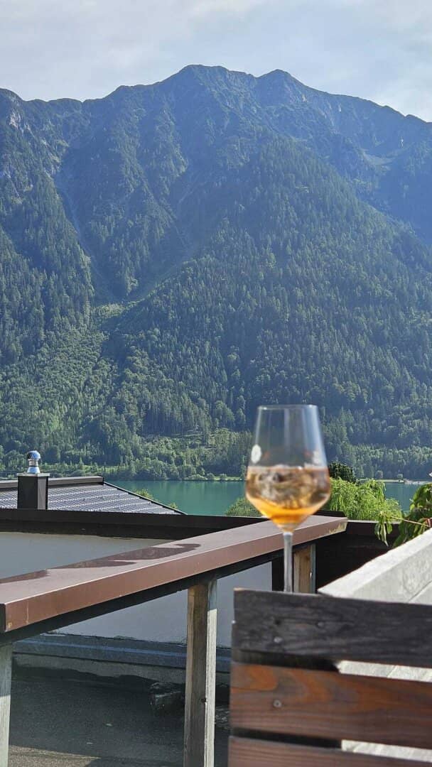 Seltene Perle zur Miete am Achensee: Ihr privater Ferien-Bungalow mit Panorama-Terrasse!