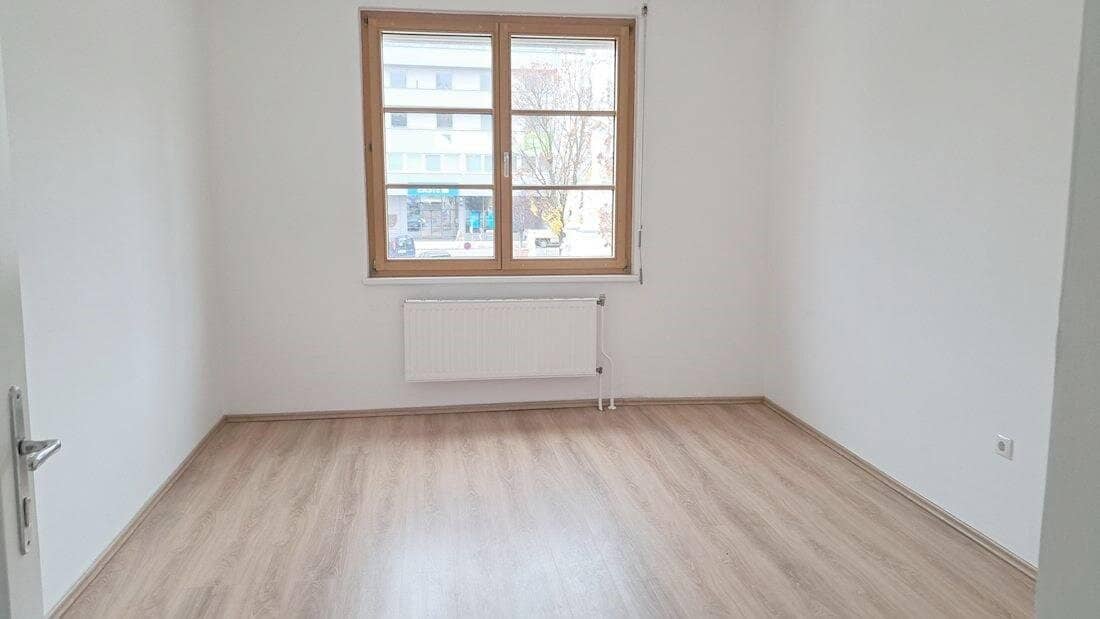 3 Zimmer Wohnung mit Loggia im 1 Stock / Stadtzentrum von Mistelbach.