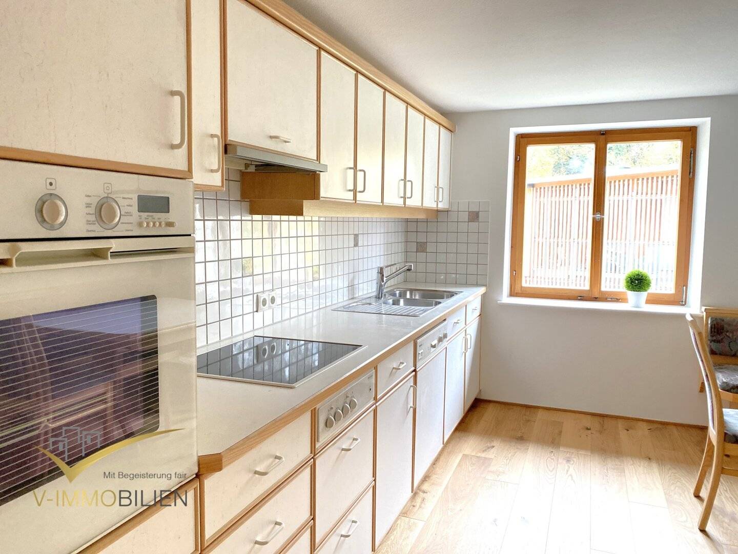 Charmante - großzügige 4,5 Zimmer Wohnung