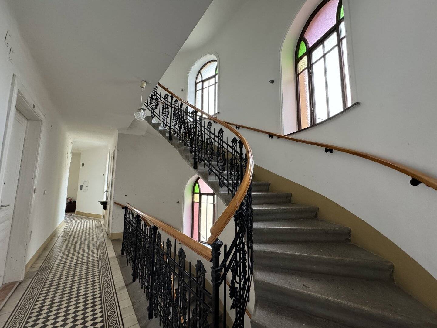 Zinshaus in begehrter Lage des 14. Bezirks