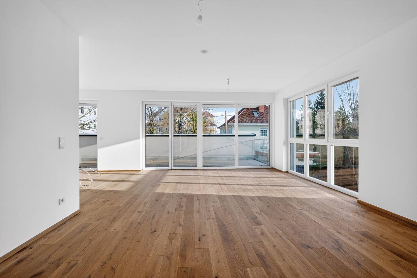 Hochwertige Neubauwohnung mit großzügiger Terrasse – Provisionsfrei
