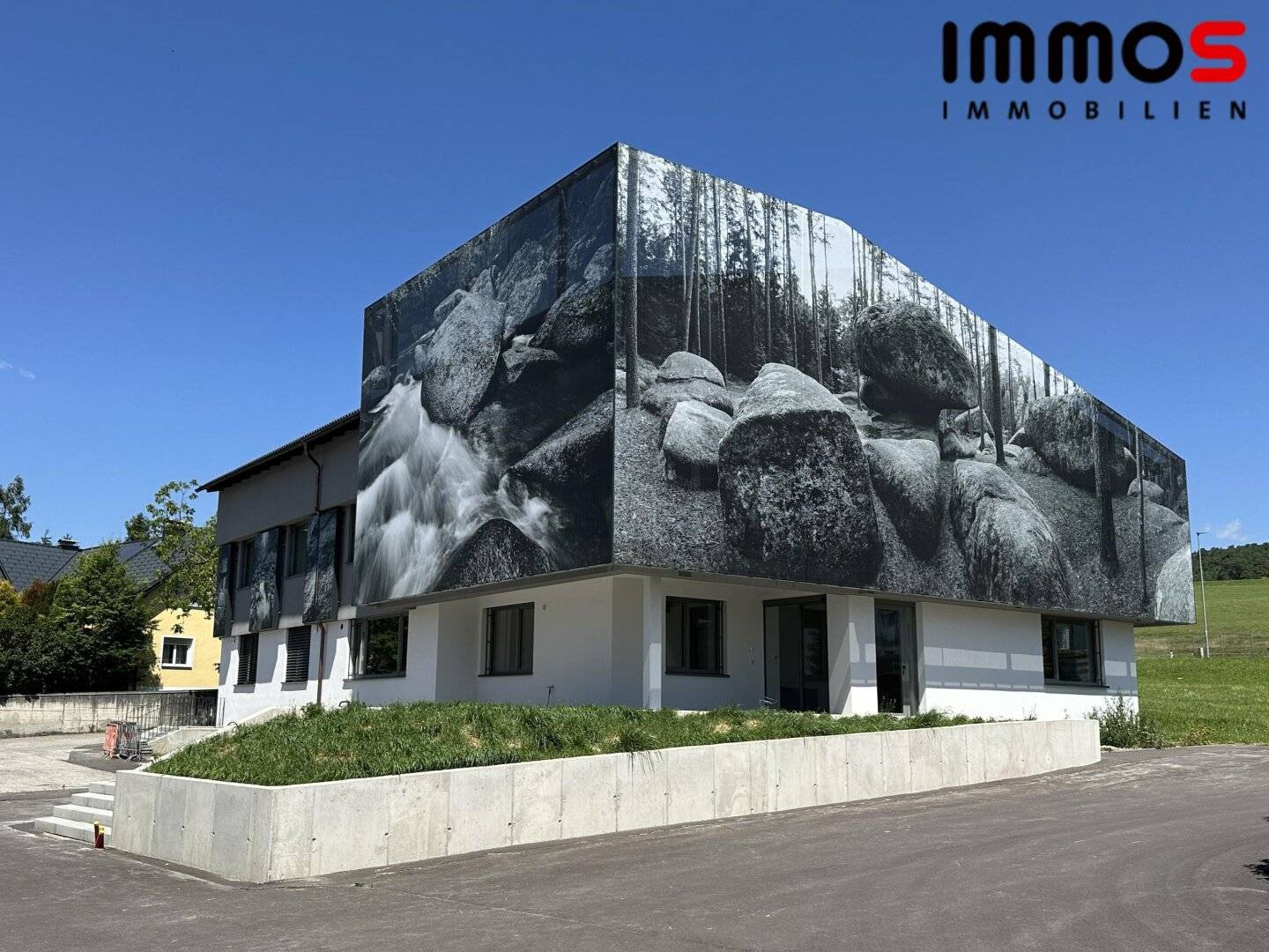 Like-new office building in Gallneukirchen – top equipment, ideal location