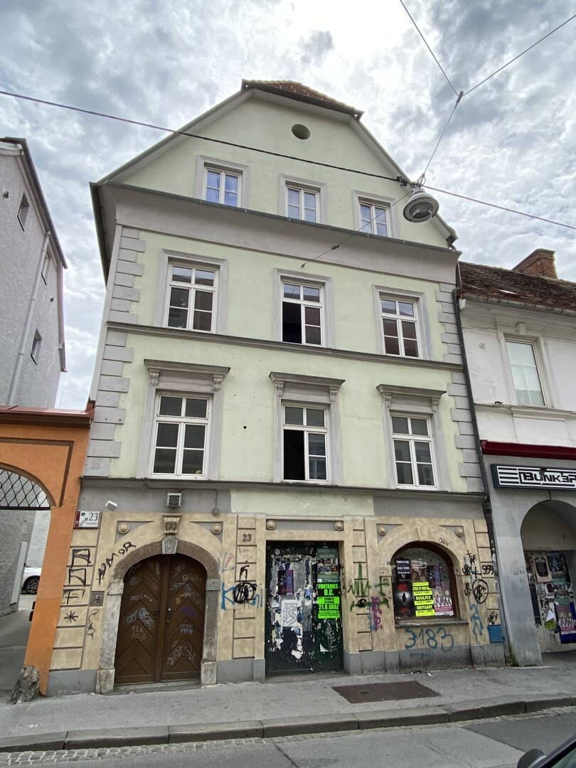 Renditeobjekt  bis zu 11%  -  Zinshaus - 8020 Graz