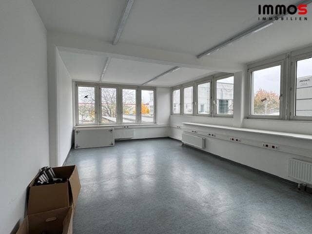 Großzügige Büroetage in der Linzer Industriezeile