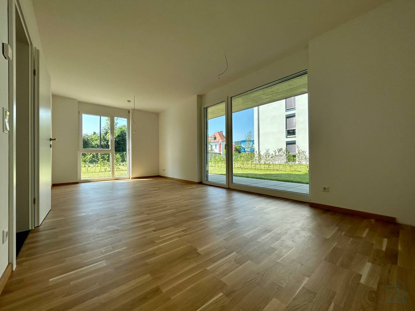 Ground floor apartment with garden and terrace