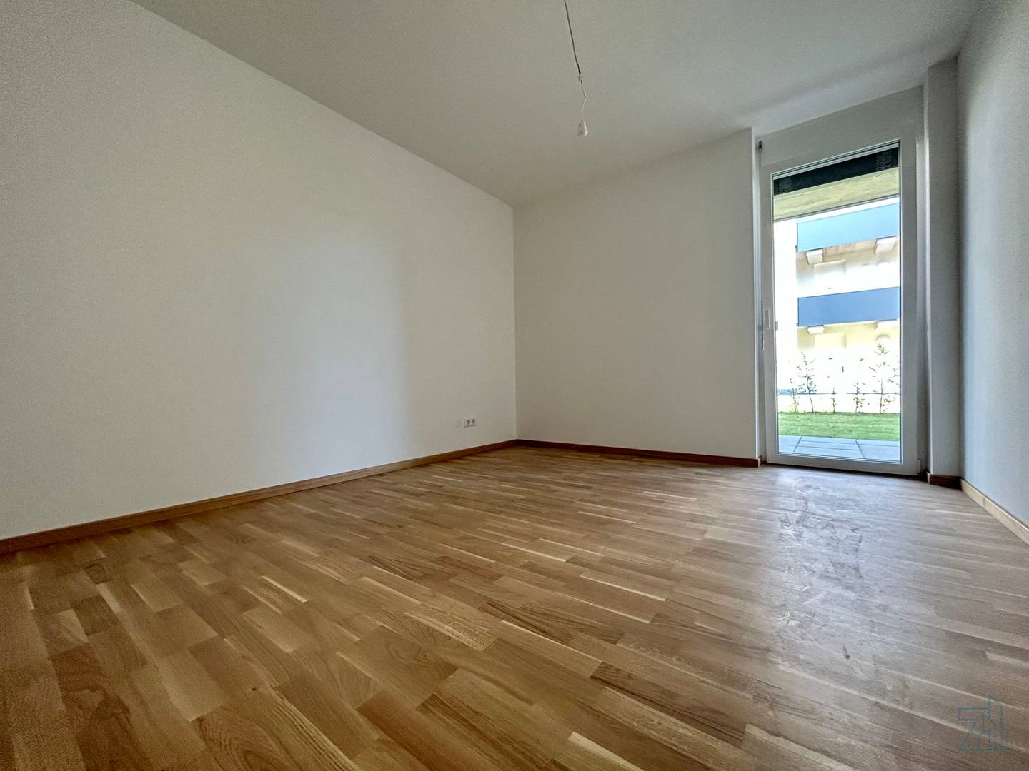 Erdgeschosswohnung mit Garten und Terrasse