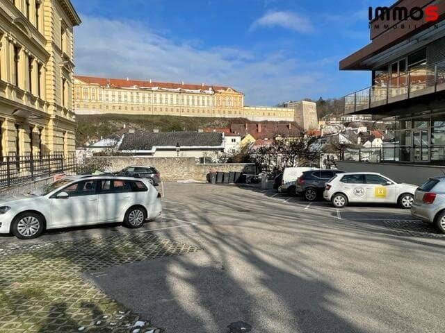 PKW-Stellplätze in Melk zu verkaufen – Top Lage nahe Zentrum