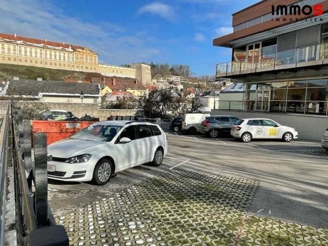 PKW-Stellplätze in Melk zu verkaufen – Top Lage nahe Zentrum