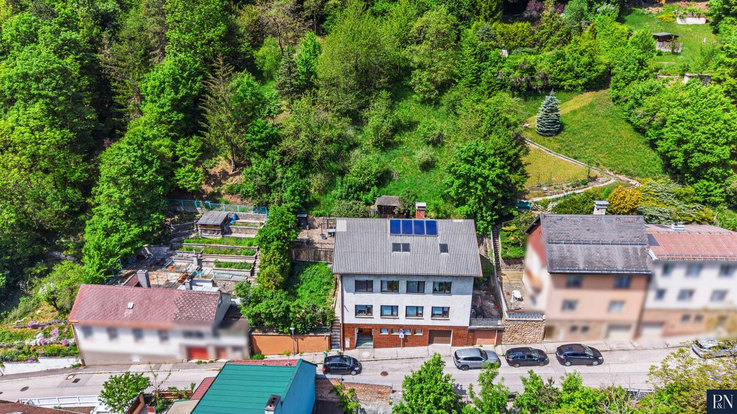 Gepflegtes Mehrfamilienhaus in Kaltenleutgeben