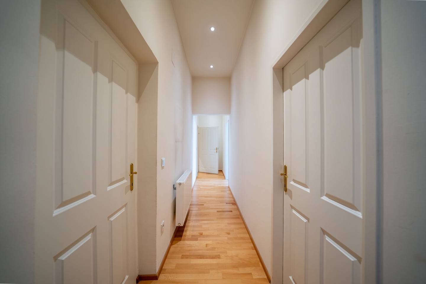 Freier Mietzins! große 2- Zimmer - Wohnung nahe Wien Mitte und Innenstadt