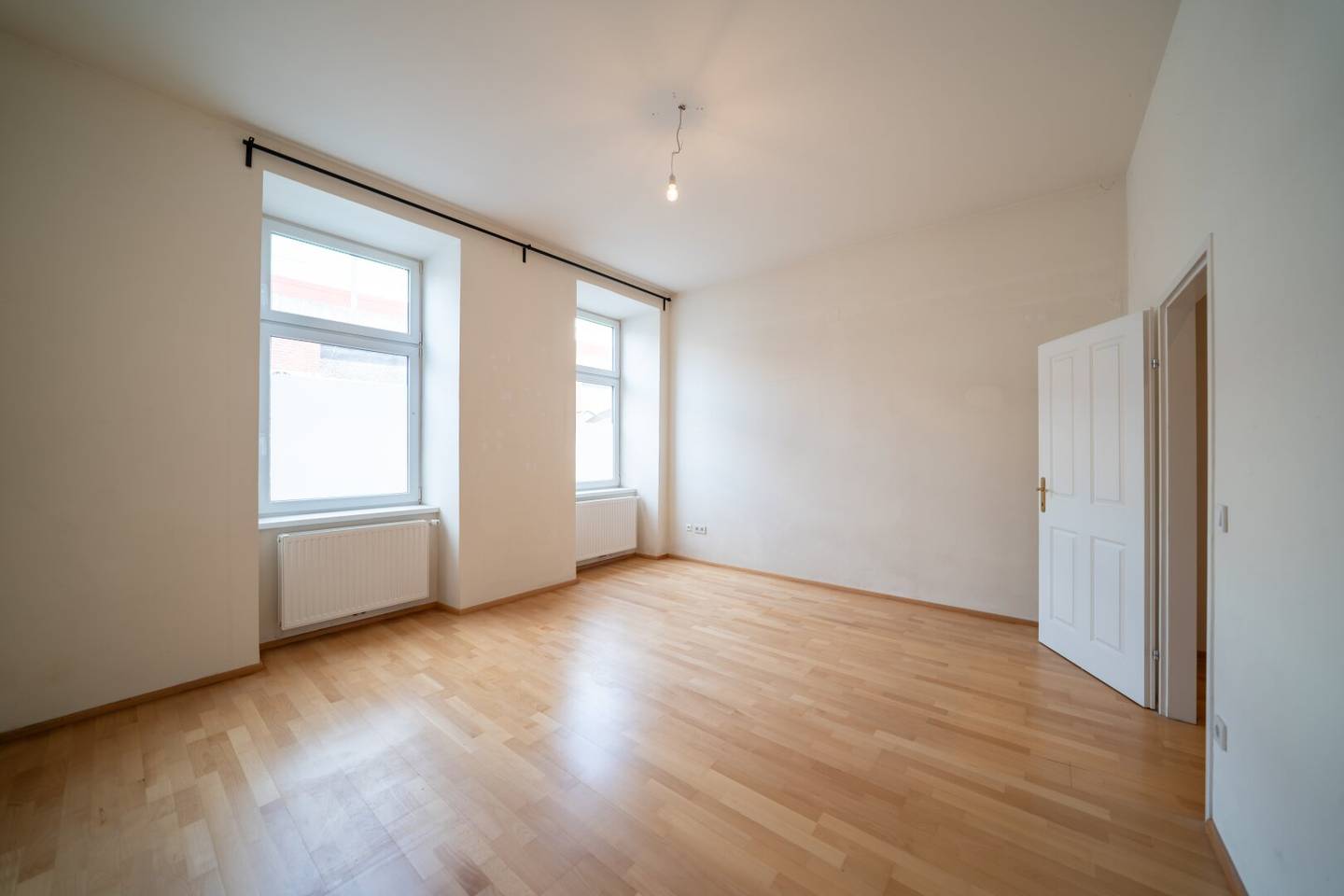 Freier Mietzins! große 2- Zimmer - Wohnung nahe Wien Mitte und Innenstadt