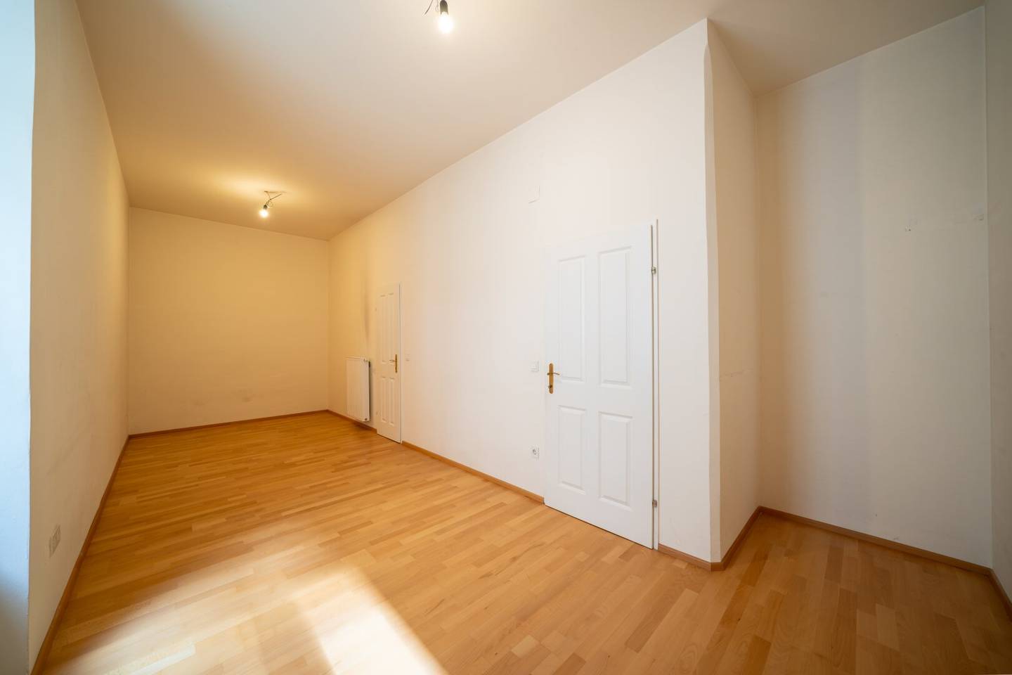 Freier Mietzins! große 2- Zimmer - Wohnung nahe Wien Mitte und Innenstadt