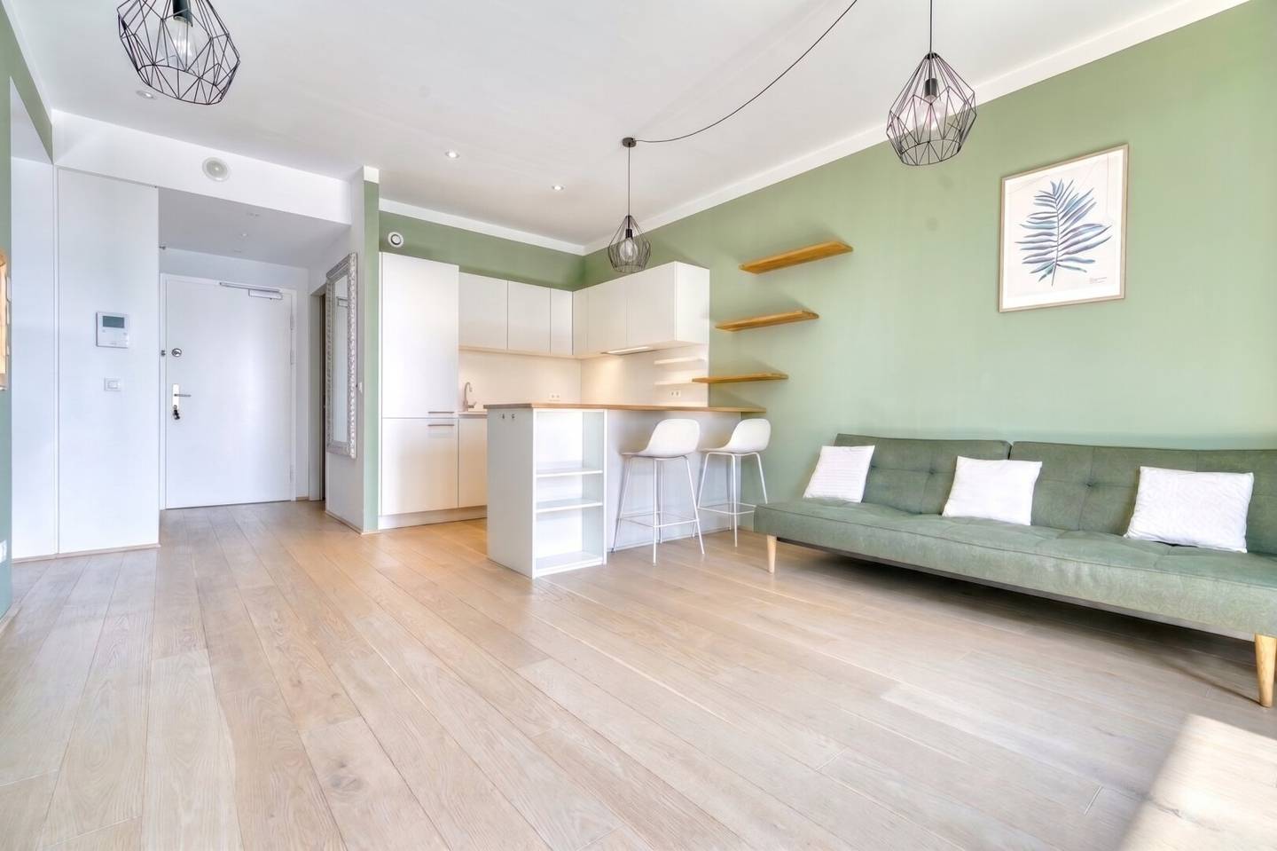 12. Stock | 12 m² Loggia | Traumhafter Weitblick | Nähe Belvedere & Hauptbahnhof