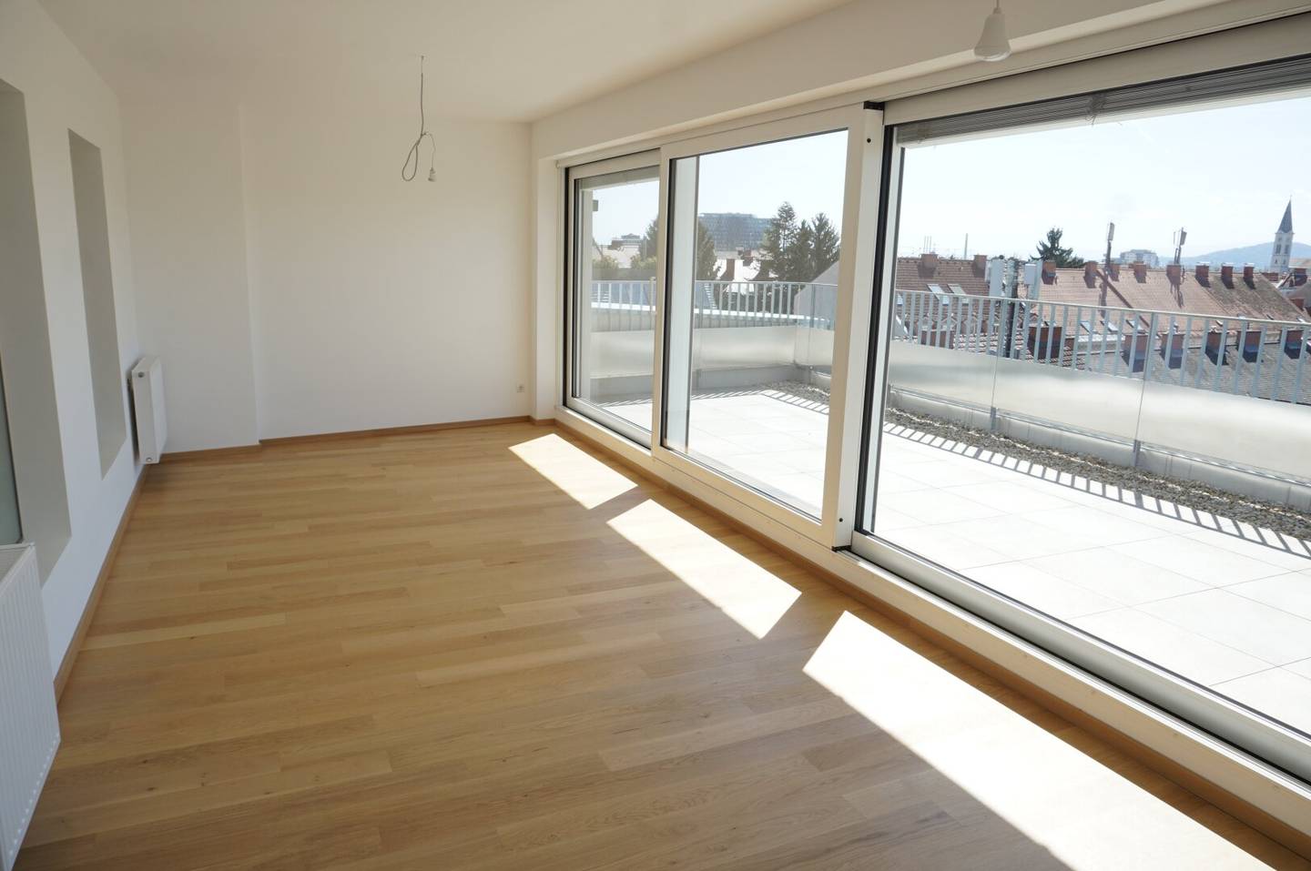 Provisionsfrei - Exklusive Penthousewohnung mit Dachterrasse und traumhaftem Blick über Graz
