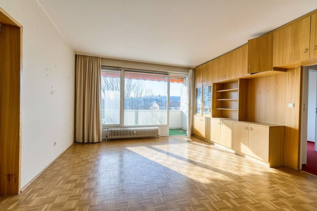 *Sonnige 5,5 Zimmer Wohnung  mit 2 Eingängen, 2 Loggien und Garagenbox - Uneinsehbar mit Fernblick