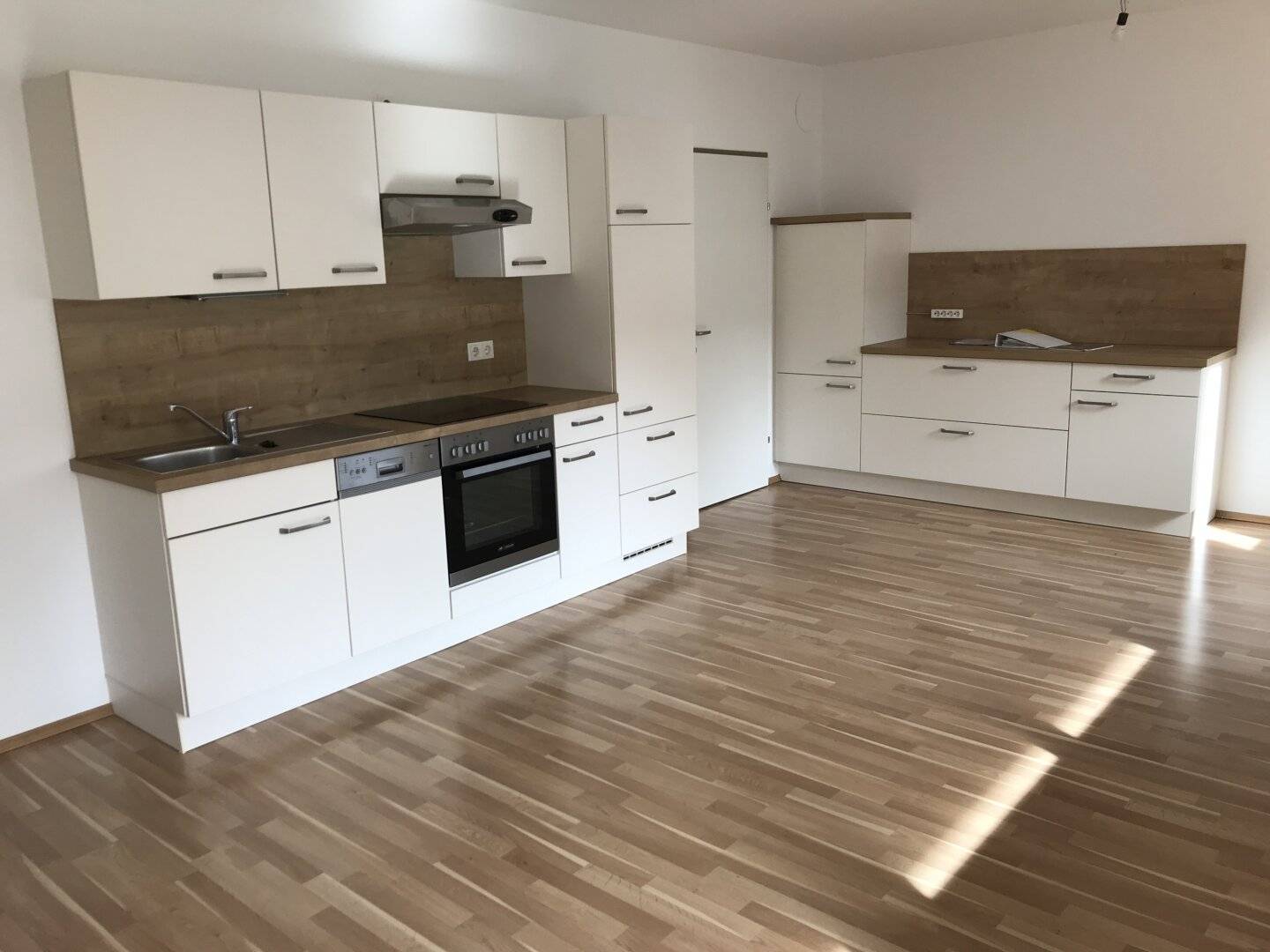 Türnitz - Barrierefreie Wohnung mit möblierter Kochnische
