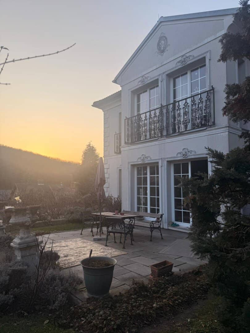 Charmante sonnige Villa am Fuße des Leithagebirges mit Blick auf das Wiener Becken