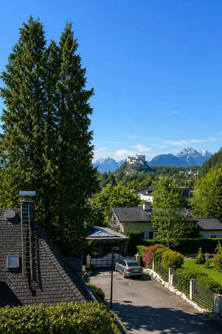 Dachgeschosswohnung mit Festungsblick - Exklusive Gelegenheit in Bestlage Parsch
