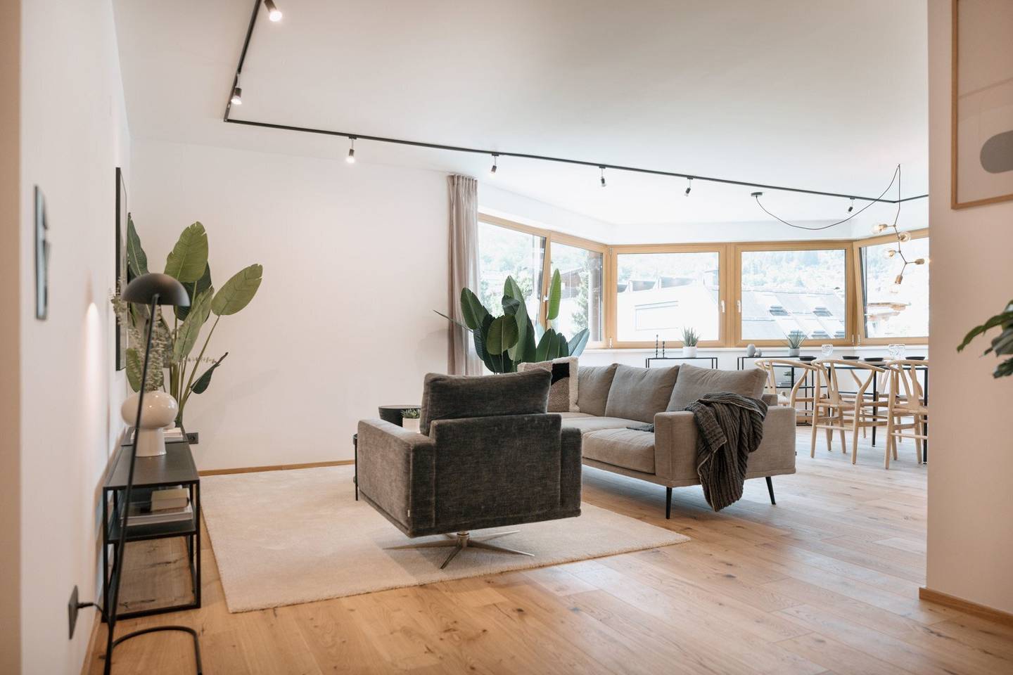 WOHNTRAUM IM GRÜNEN Die perfekte Wohnung für Familien mit Platzwunsch!