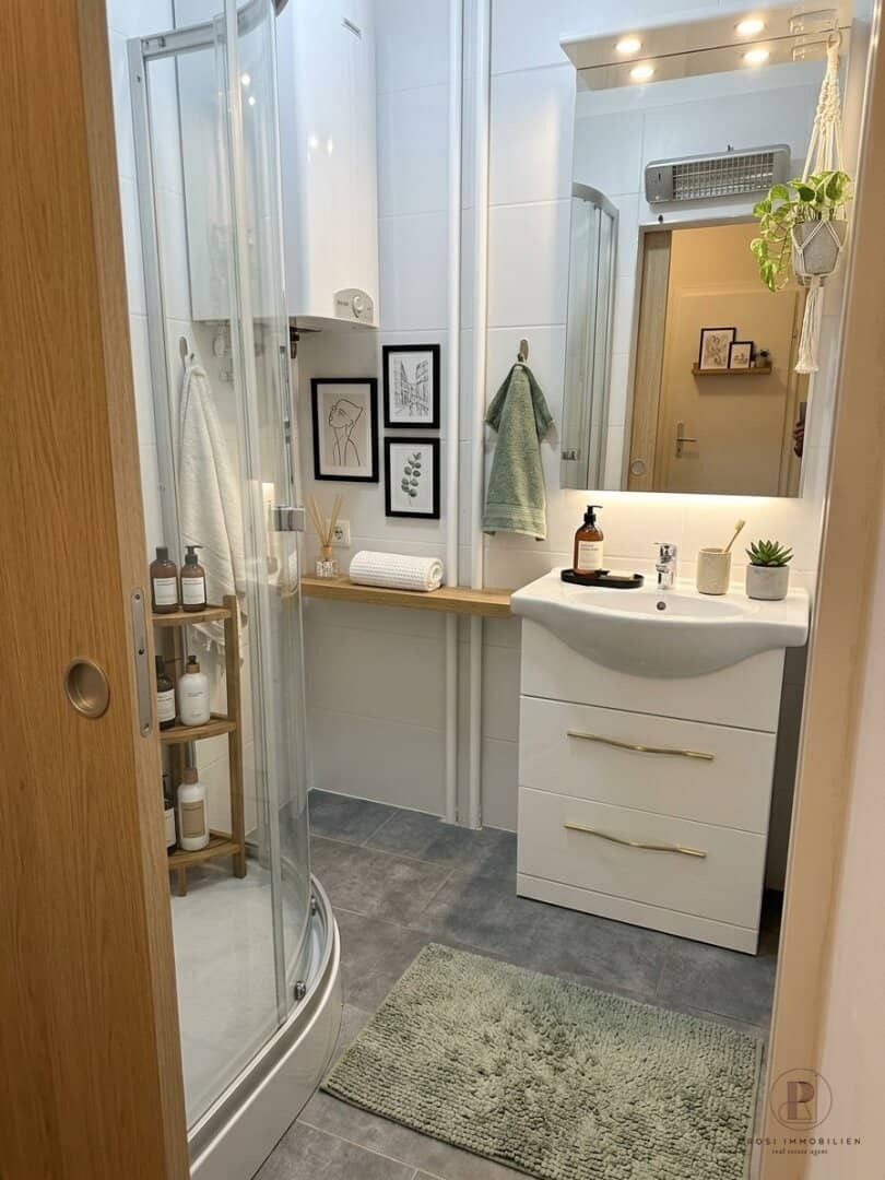 *2-Zimmer-Wohnung mit Balkon & Lift – 50 m², Parkplatz - Käufer Provisionsfrei *