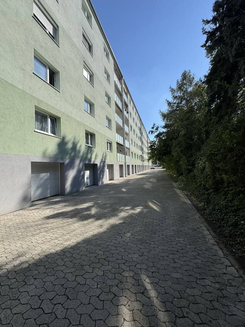 Ruhige gepflegte Wohnung mit Loggia in Zentrumsnähe