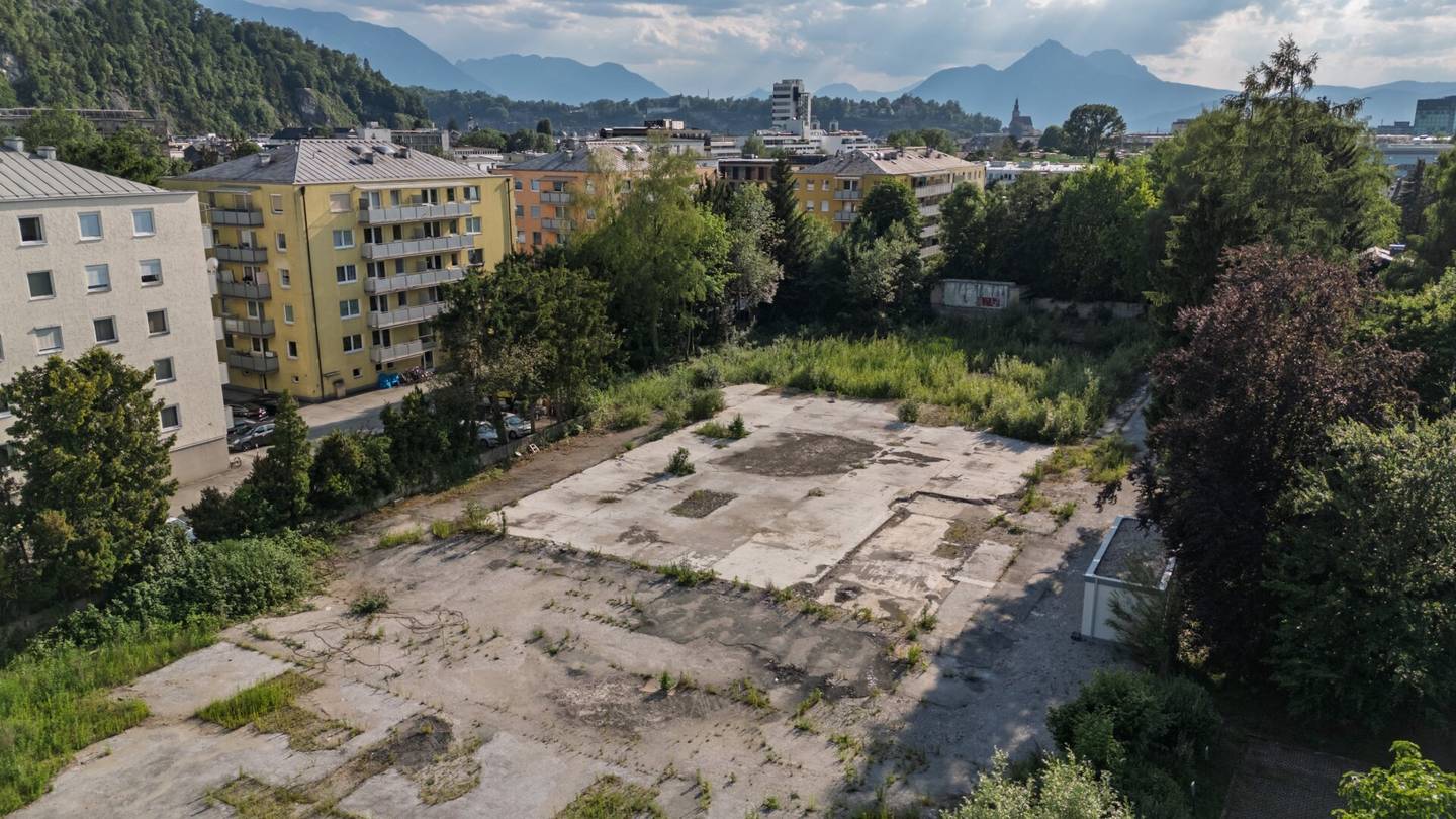 GROSSZÜGIGE LAGER- UND LOGISTIKFLÄCHE IN 2. REIHE ZUR VOGELWEIDERSTRASSE – TEMPORÄRE NUTZUNG MIT OPTIMALER ANBINDUNG