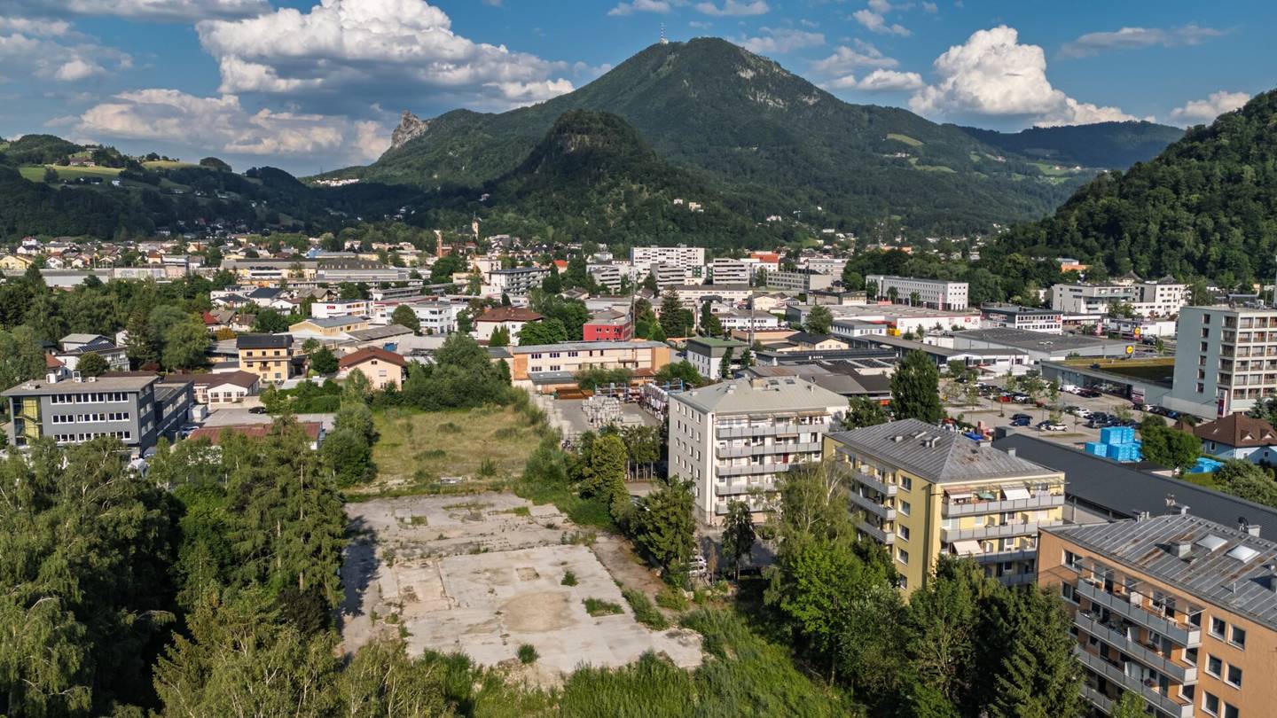 GROSSZÜGIGE LAGER- UND LOGISTIKFLÄCHE IN 2. REIHE ZUR VOGELWEIDERSTRASSE – TEMPORÄRE NUTZUNG MIT OPTIMALER ANBINDUNG
