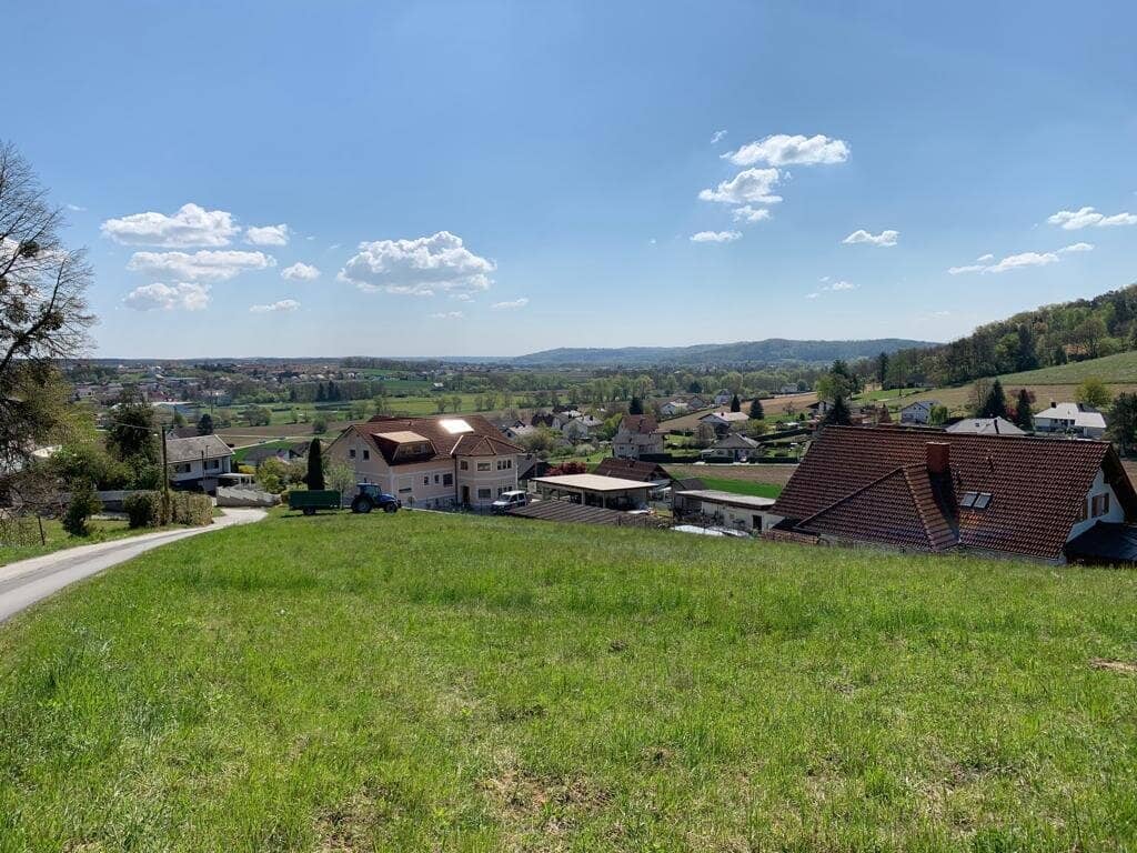 Traumhaftes Baugrundstück mit Naturblick in Stegersbach