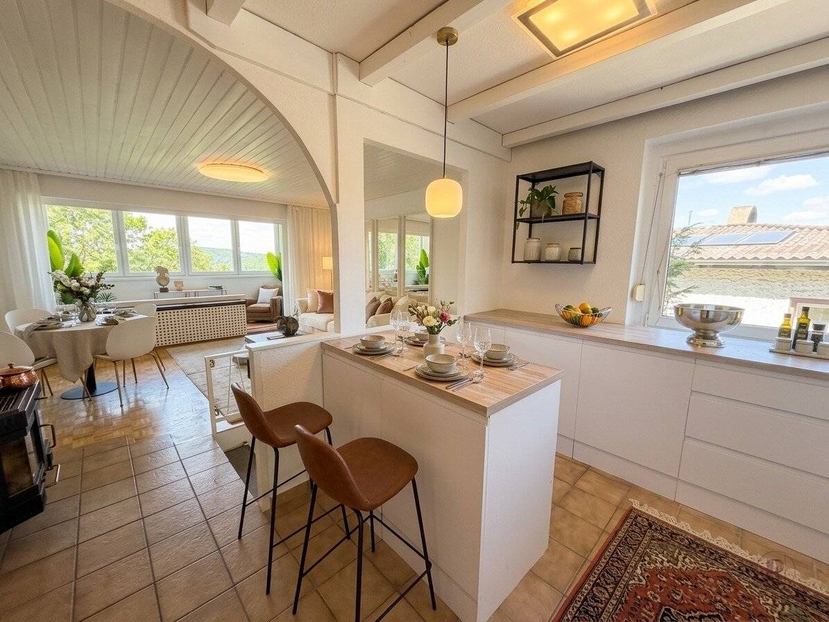 *WIEN 14. Bezirk - Exklusive Doppelhaushälfte mit Privatgarten & sonniger Terrasse in Bestlage*