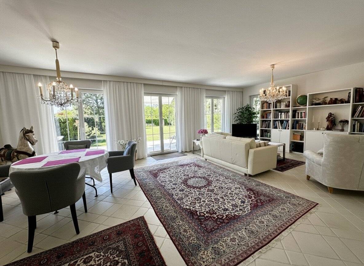 Modernes Einfamilienhaus in Ruhelage mit hochwertiger Ausstattung, uneinsehbarem Garten & Grünblick