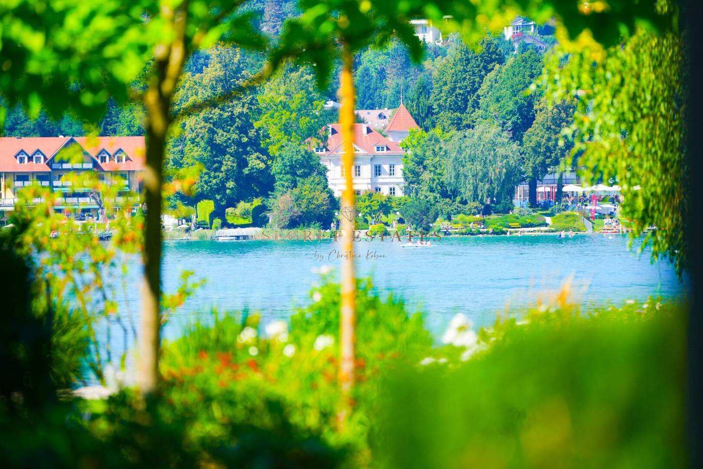 1. REIHE - LUXUSWOHNUNG in exklusivster Anlage