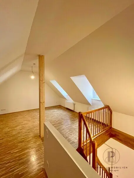 96 m² DG-Wohnung mit Klima am Lendplatz*