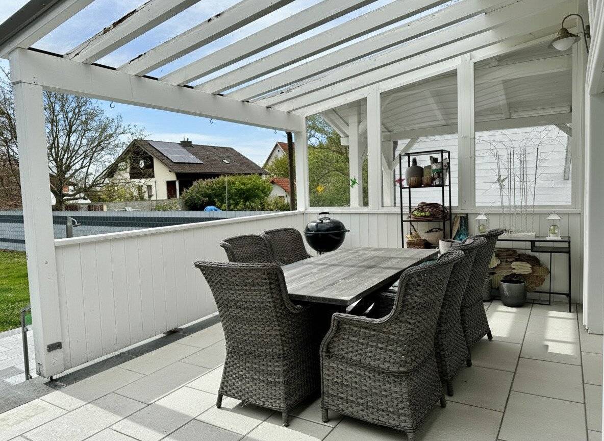 Exklusiver Bungalow mit Swimmingpool & ausgebautem Wohnkeller in Kapellerfeld
