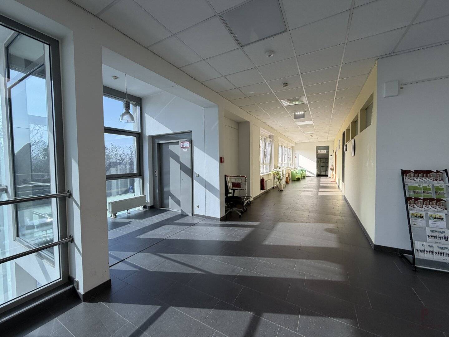 *59m² gewerbliche Einheit im Ärztezentrum in Feldkirchen b. Graz provisionsfreie Anmietung