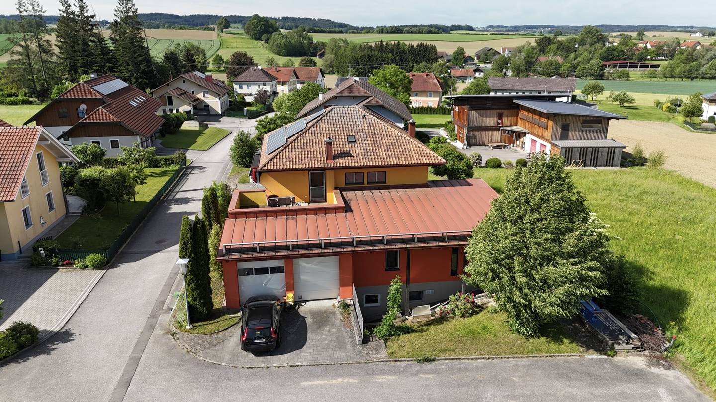 Traumhaus in Weilbach: 8 Zimmer, 160 m² - Behindertengerecht mit Bad, Lift und Personenhebekran ausgestattet