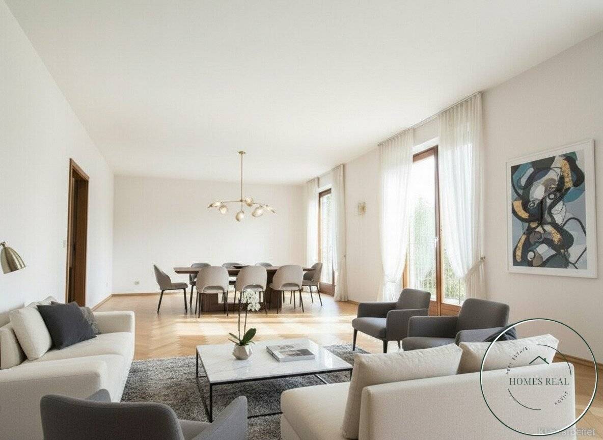 Wohnen ohne Grenzen: Familienresidenz mit spektakulärer Ausbaureserve im Grünen