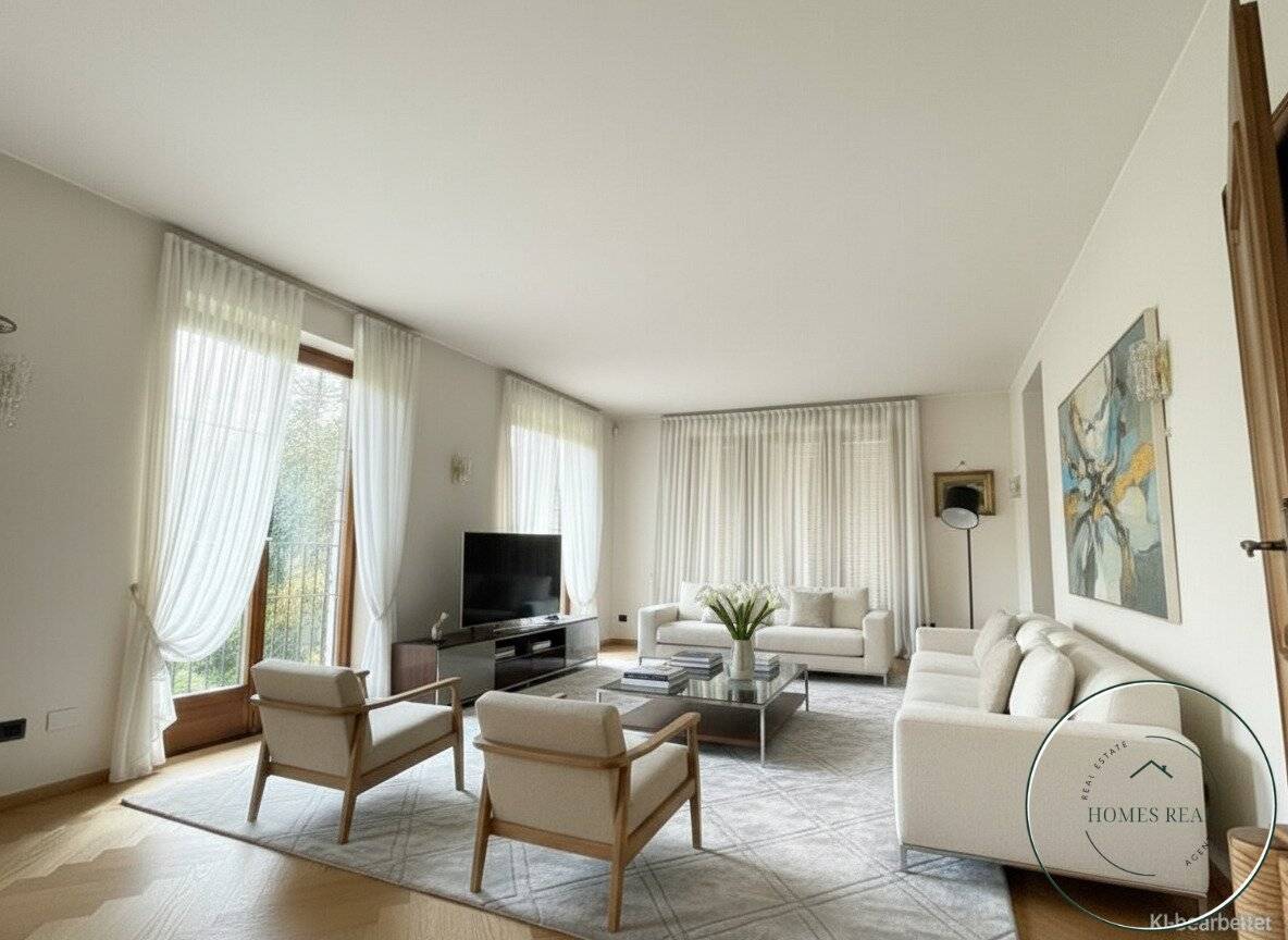 Wohnen ohne Grenzen: Familienresidenz mit spektakulärer Ausbaureserve im Grünen