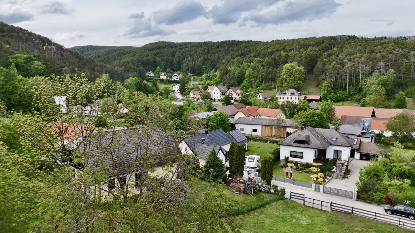 Ruhe, Natur & Weitblick – Exklusives Grundstück in begehrter Wohnlage