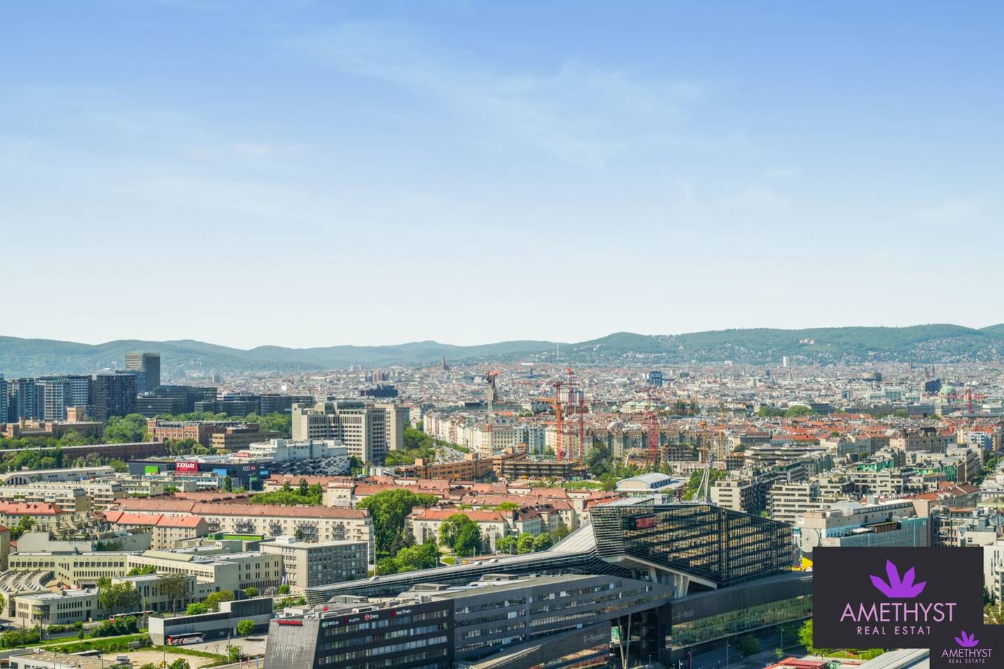 Penthouse im 34.Stock mit herrlichem Panoramablick, einzigartiges  Neubauprojekt!