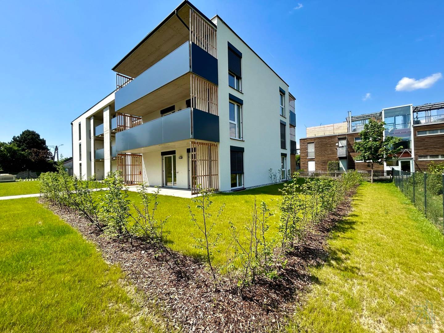 Wohnung Erstbezug mit Balkon und moderner Küche