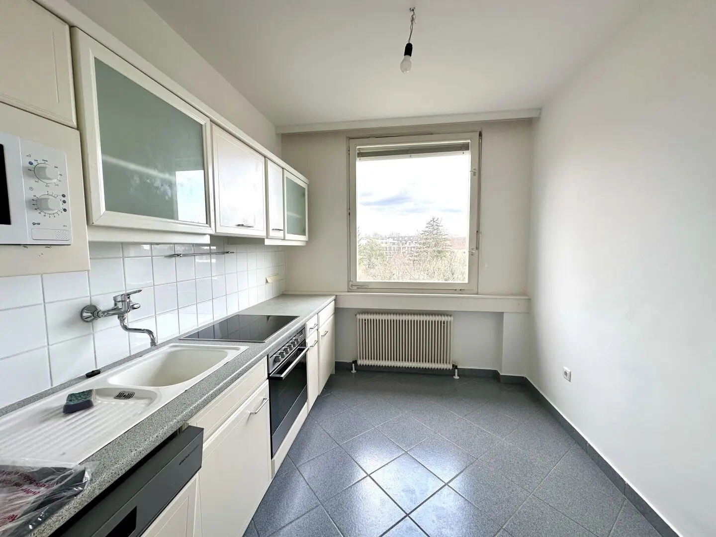 Modernes Wohnen in zentraler Lage - 64 m² Wohnung Nähe Strandbad, Fernblick
