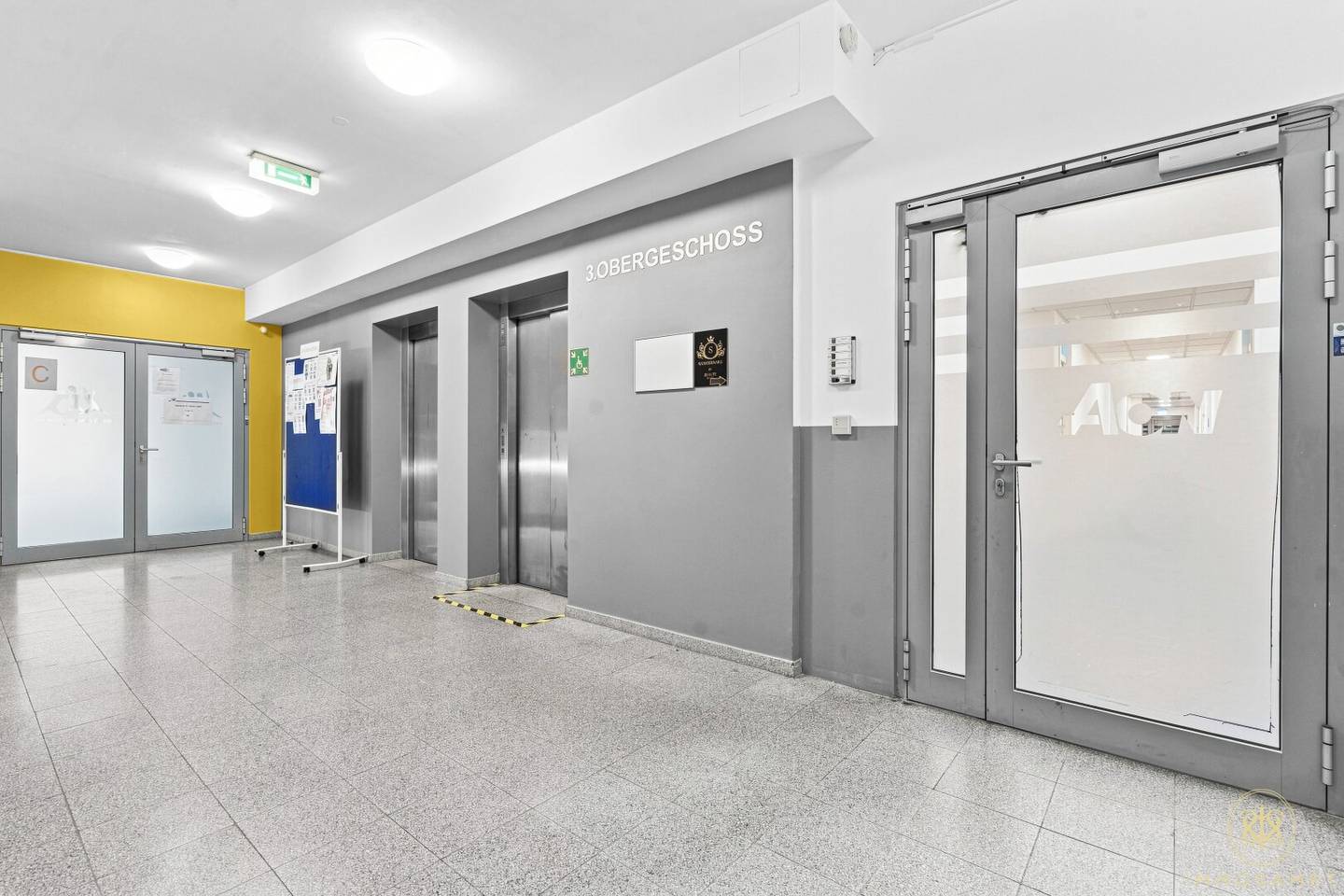 1.080,41€ Nettomiete!!! 65,99 m² - Ein Raum, unzählige Möglichkeiten! - Planer-/ Agentur-/ Architektenbüro - Tolle Bürofläche im 11. Bezirk zu vermieten