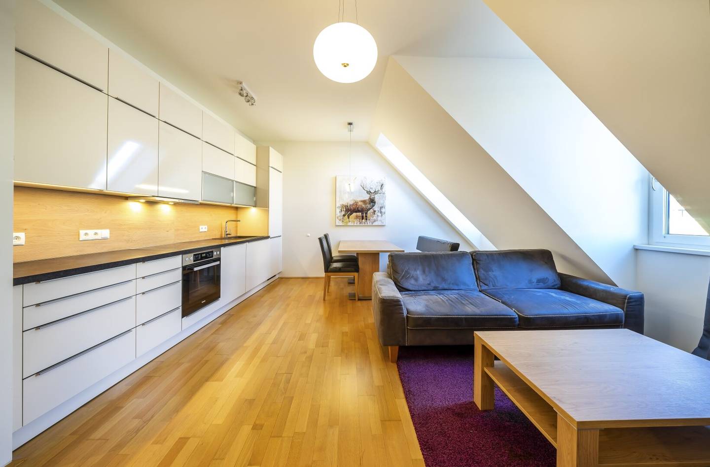 Wunderschöne Neubauwohnung in Ruhelage mit top Anbindung (U4 Nähe)
