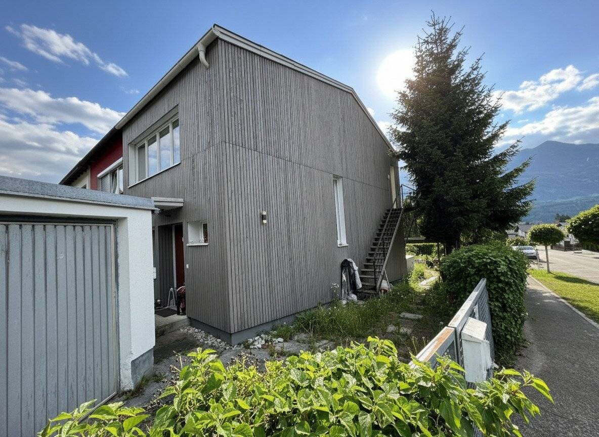 Mils: Sonniges Eckreihenhaus auf ca. 282 m² Grundstück mit großem Garten nahe Innsbruck
