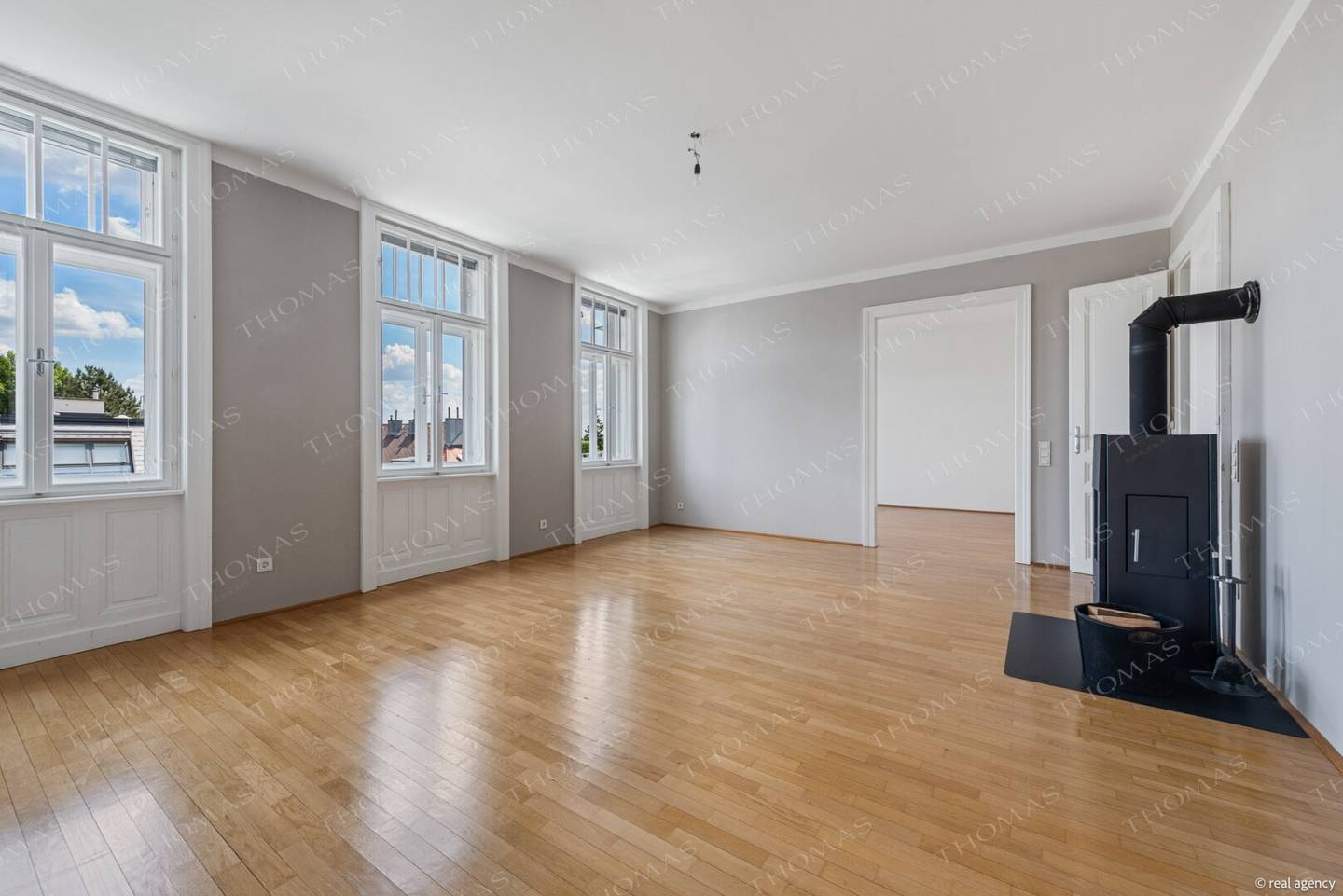 Traumhafte 4-Zimmer Etagenwohnung in generalsaniertem Altbau in absoluter Toplage