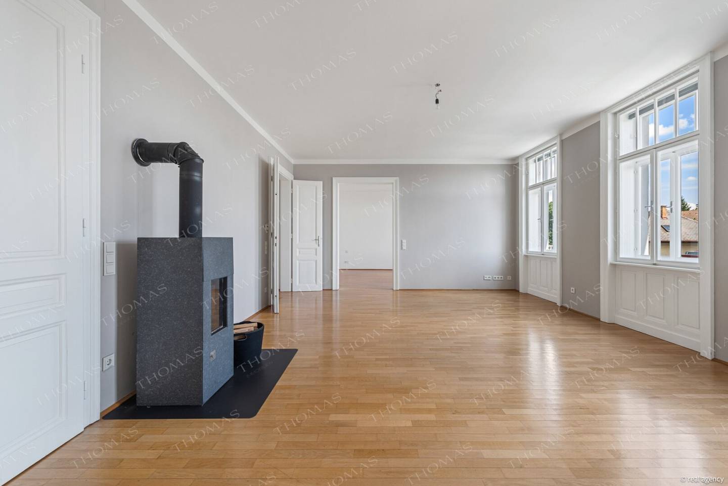 Traumhafte 4-Zimmer Etagenwohnung in generalsaniertem Altbau in absoluter Toplage