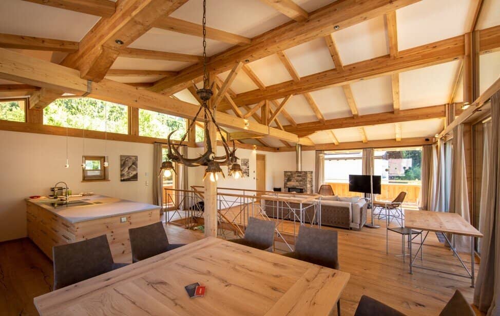 Chalet zum Kauf in Kitzbühel – Alpenluxus trifft Tiroler Tradition