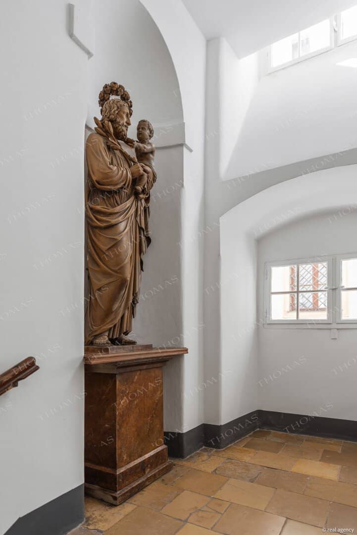 185m2 4-Zimmer Altbaujuwel im Herzen des 1. Bezirks