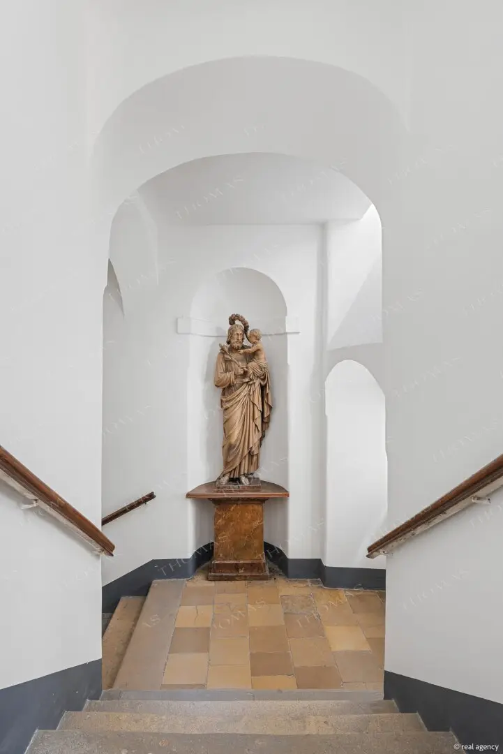 185m2 4-Zimmer Altbaujuwel im Herzen des 1. Bezirks